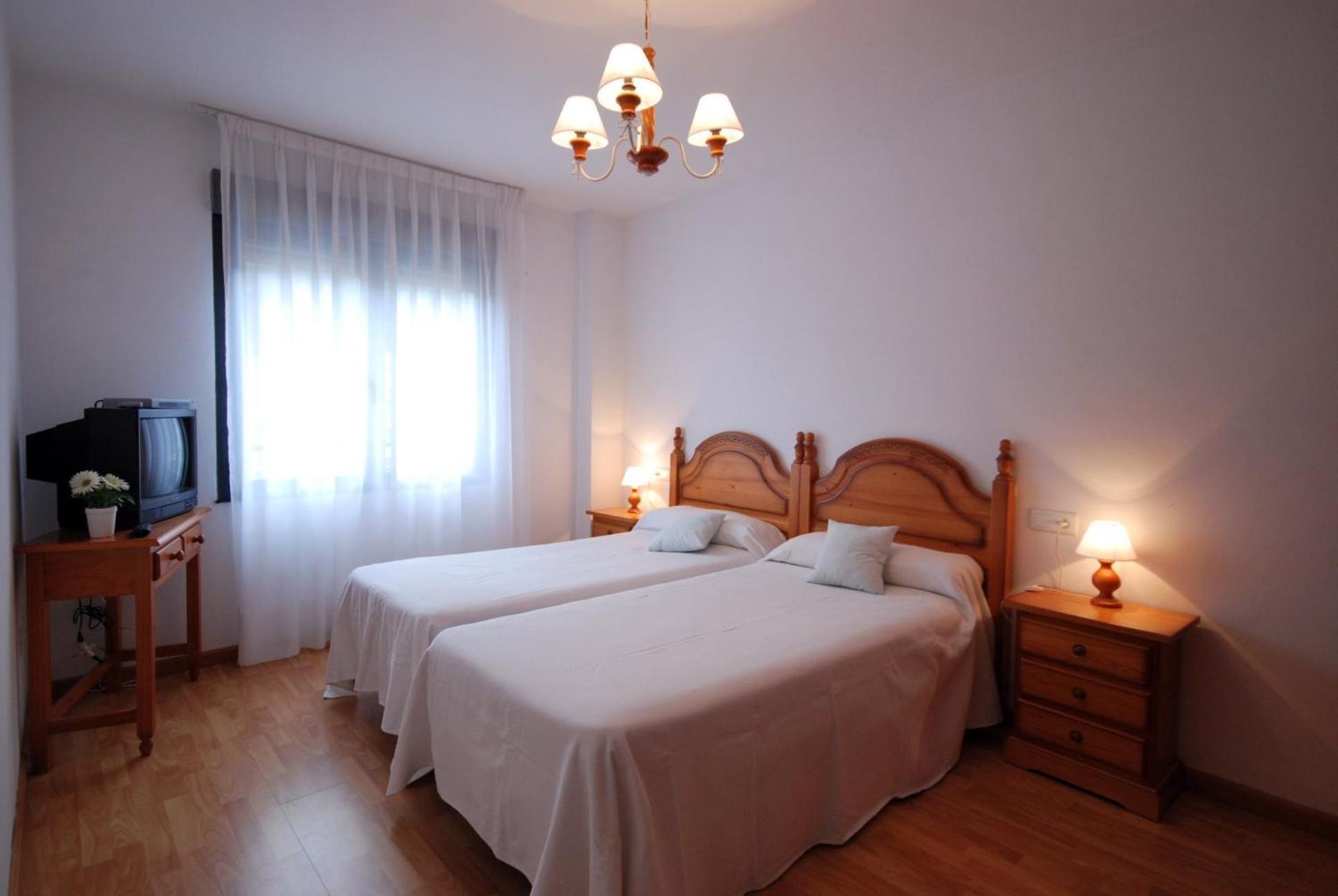Pension Paseo Real Cangas de Onis Bagian luar foto